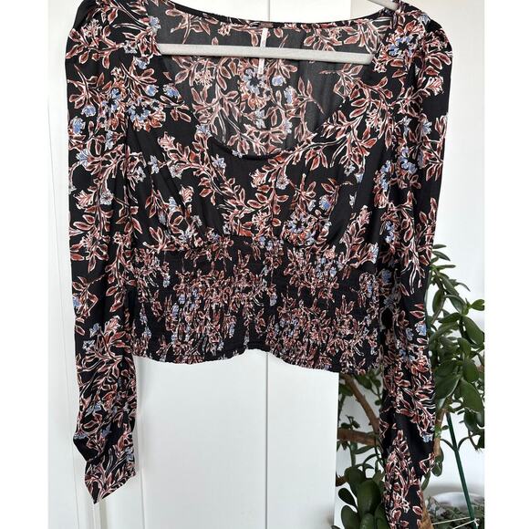 Free People Printed Santiago Cropped Smocked Blouse, Size M, Like New - Picture 1 of 8